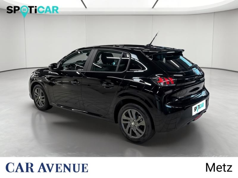Used PEUGEOT 208 1.2 PureTech 100ch S&S Active Business 2021 Noir Perla Nera (M) € 9500 in Metz