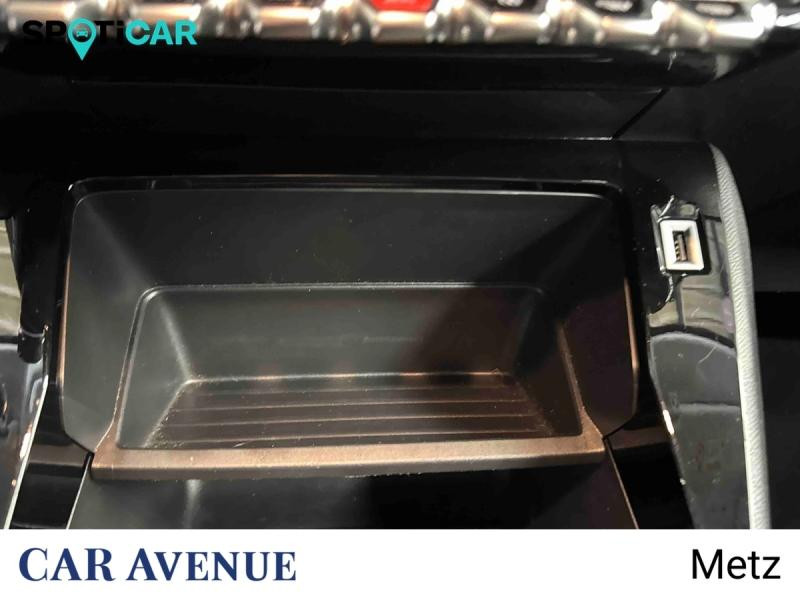 Used PEUGEOT 208 1.2 PureTech 75ch S&S Active Pack 2023 Jaune € 12290 in Metz