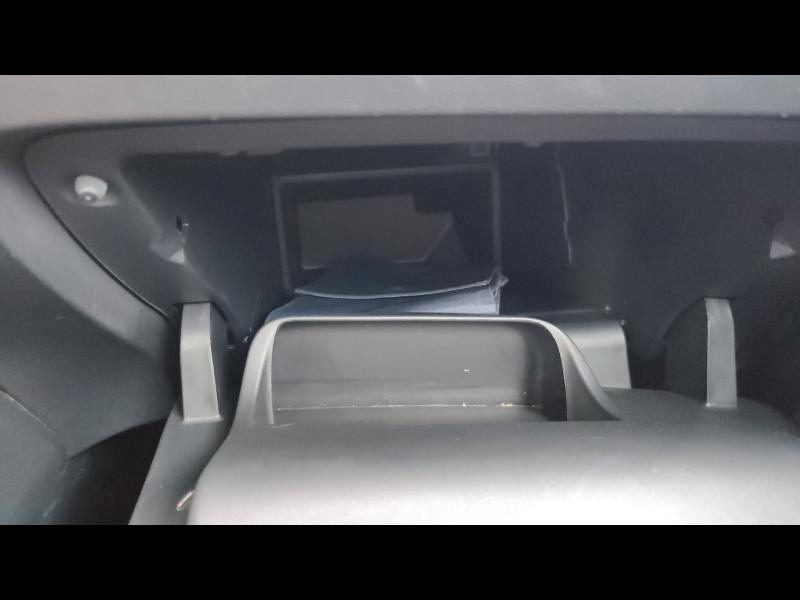 Used PEUGEOT 2008 e-2008 136ch GT Pack 2021 Bleu Vertigo (S) € 17190 in Metz