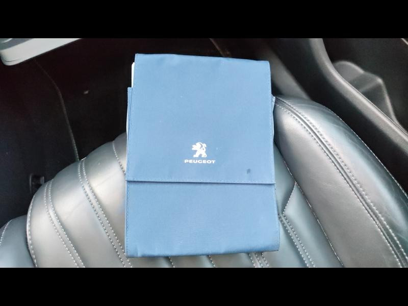 Used PEUGEOT 2008 e-2008 136ch GT Pack 2021 Bleu Vertigo (S) € 17190 in Metz