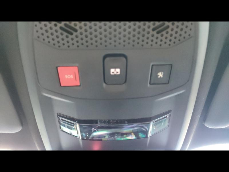 Used PEUGEOT 2008 e-2008 136ch GT Pack 2021 Bleu Vertigo (S) € 17190 in Metz