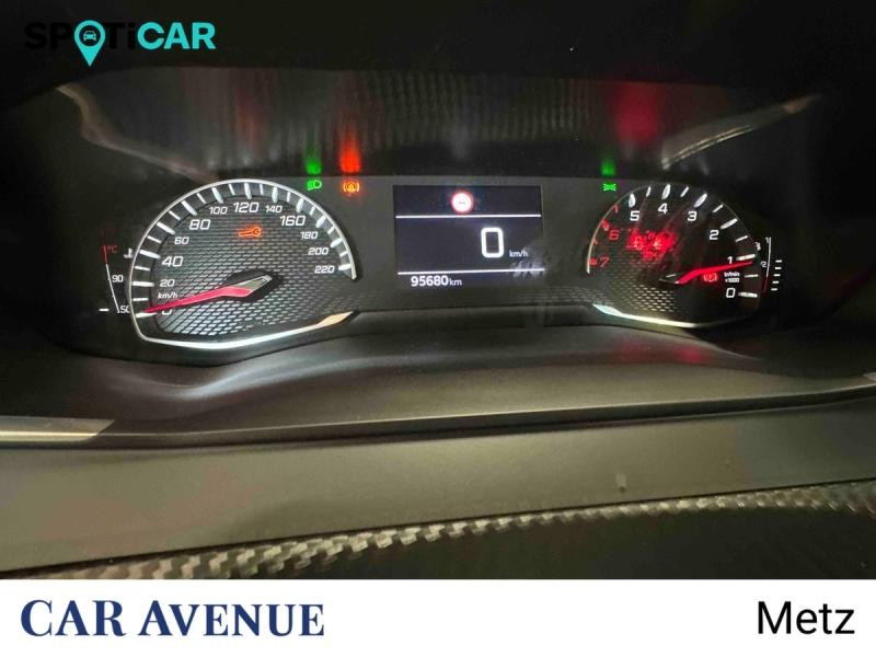 Used PEUGEOT 208 1.2 PureTech 100ch S&S Active Business 2021 Noir Perla Nera (M) € 9500 in Metz