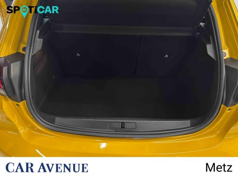 Used PEUGEOT 208 1.2 PureTech 75ch S&S Active Pack 2023 Jaune € 12290 in Metz
