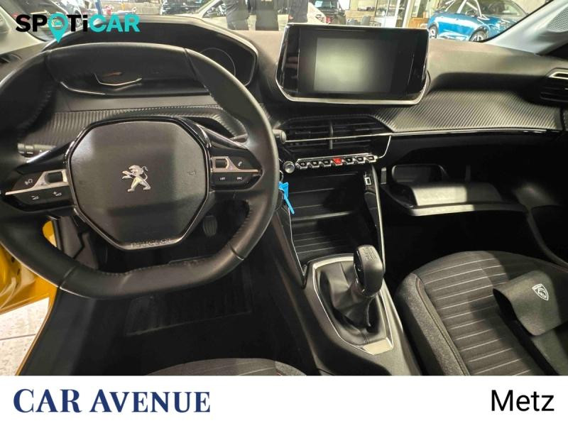 Used PEUGEOT 208 1.2 PureTech 75ch S&S Active Pack 2023 Jaune € 12290 in Metz