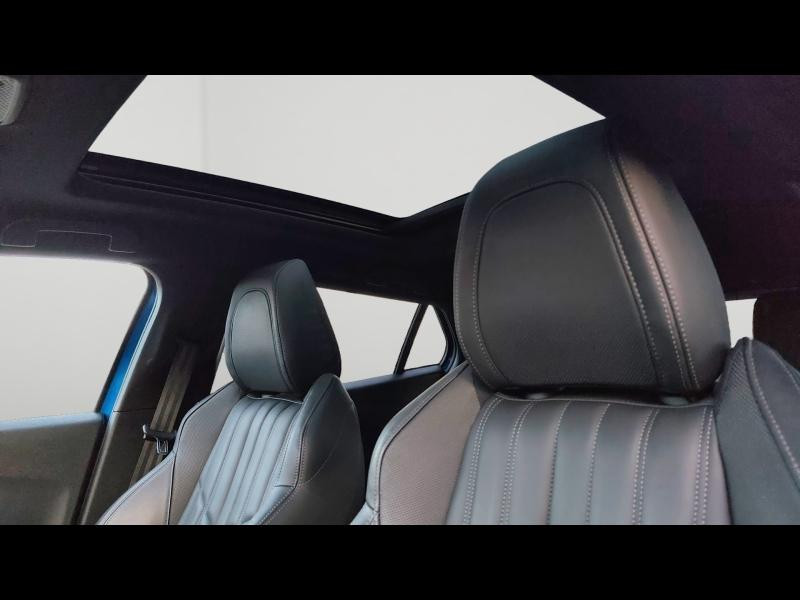 Used PEUGEOT 2008 e-2008 136ch GT Pack 2021 Bleu Vertigo (S) € 17190 in Metz