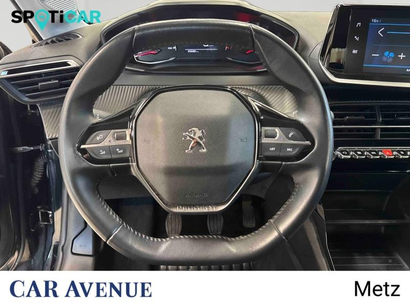 Used PEUGEOT 208 1.2 PureTech 100ch S&S Active Business 2021 Noir Perla Nera (M) € 9500 in Metz