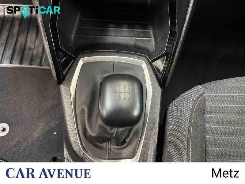 Used PEUGEOT 208 1.2 PureTech 100ch S&S Active Business 2021 Noir Perla Nera (M) € 9500 in Metz