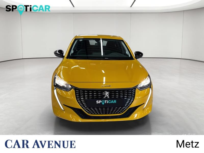 Used PEUGEOT 208 1.2 PureTech 75ch S&S Active Pack 2023 Jaune € 12290 in Metz