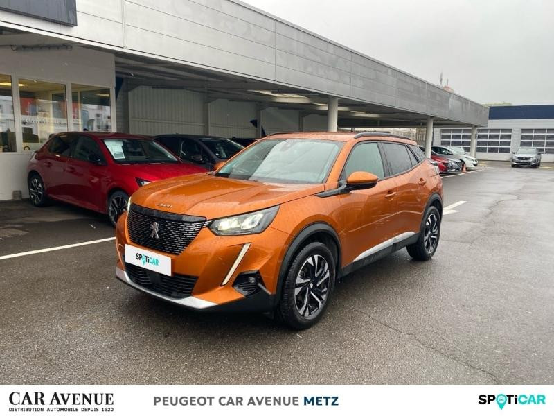 Used PEUGEOT 2008 1.2 PureTech 130ch S&S Active Pack EAT8 2022 Orange € 16880 in Metz