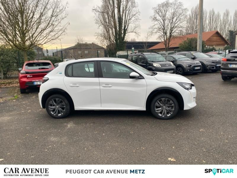 Used PEUGEOT 208 e-208 136ch Active Pack 2021 Blanc Banquise (O) € 14790 in Metz