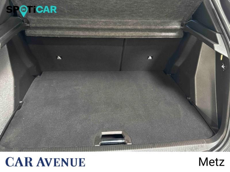 Occasion PEUGEOT 2008 1.2 PureTech 130ch S&S Style EAT8 2022 Gris Platinium (M) 15990 € à Metz