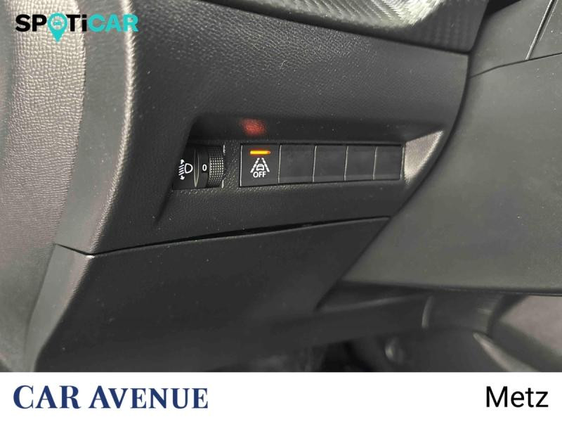 Occasion PEUGEOT 2008 1.2 PureTech 130ch S&S Style EAT8 2022 Gris Platinium (M) 15990 € à Metz
