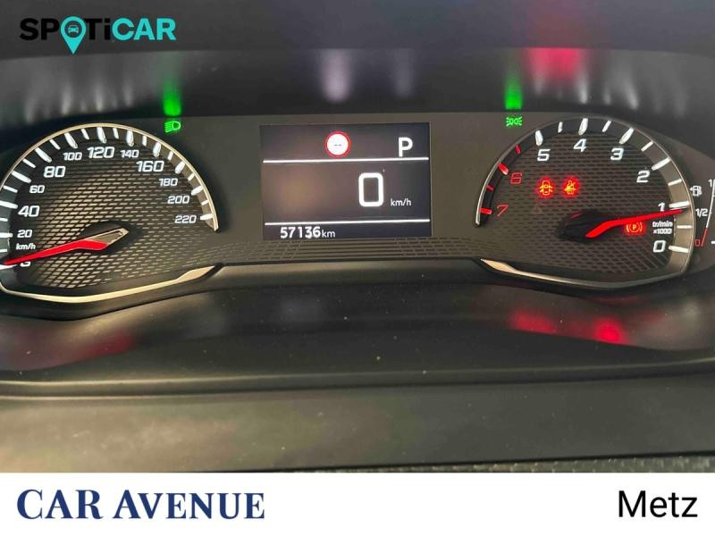 Occasion PEUGEOT 2008 1.2 PureTech 130ch S&S Style EAT8 2022 Gris Platinium (M) 15990 € à Metz