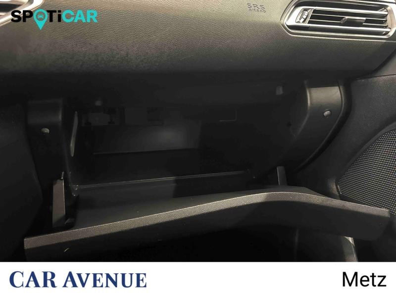 Occasion PEUGEOT 308 1.2 PureTech 110ch S&S Style 2020 Blanc Banquise 10490 € à Metz