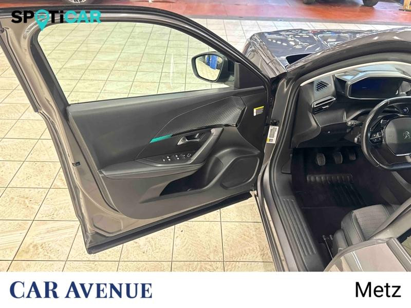 Occasion PEUGEOT 2008 1.5 BlueHDi 110ch S&S Allure Pack 2022 Gris Platinium (M) 13990 € à Metz