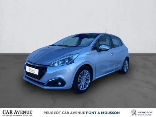Occasion PEUGEOT 208 1.2 PureTech 82ch Allure 5p 2018 Gris Aluminium 13 344 € à Pont à Mousson
