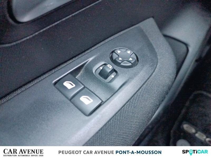 Occasion PEUGEOT 208 e-208 136ch Active Business 2020 P. opaque blanc banquise 14690 € à Pont-à-Mousson
