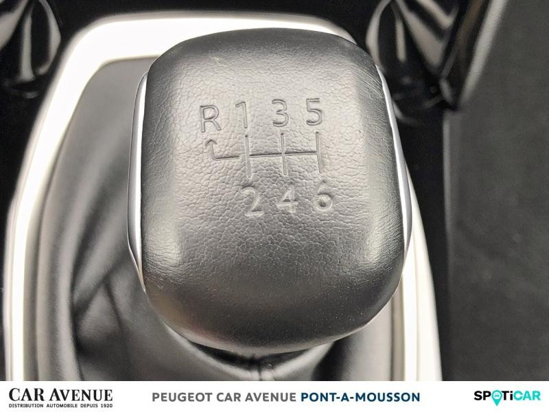 Occasion PEUGEOT 208 1.2 PureTech 100ch S&S Allure 2023 Jaune 15590 € à Pont-à-Mousson