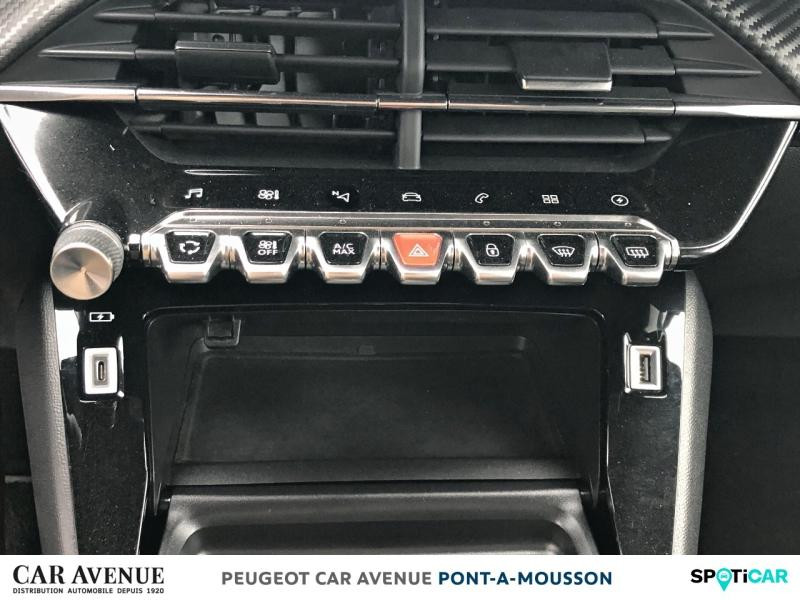 Occasion PEUGEOT 208 e-208 136ch GT Line 2020 Noir Perla Nera 15890 € à Pont-à-Mousson