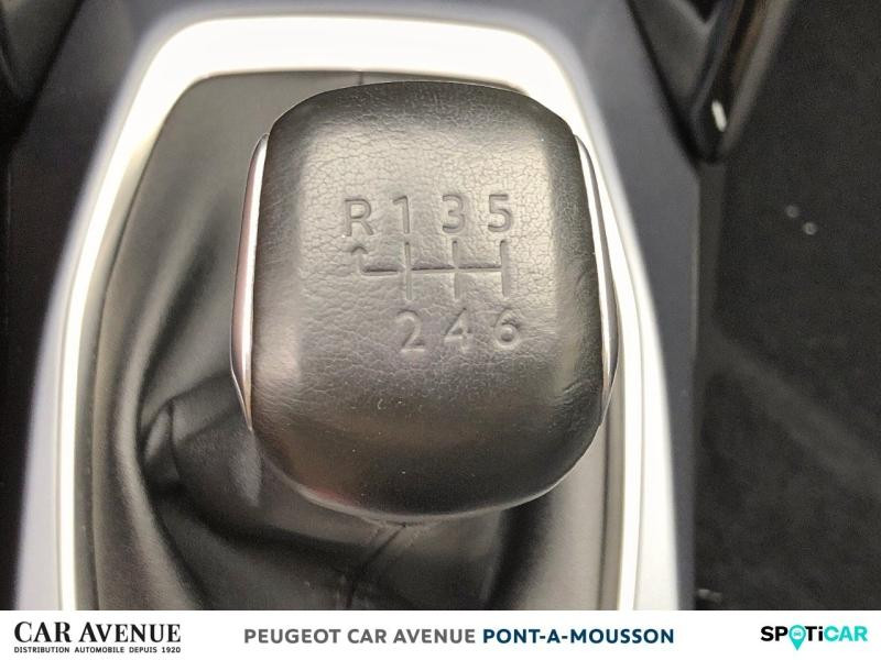Used PEUGEOT 2008 1.2 PureTech 130ch S&S Allure 2021 Blanc banquise (O) € 14790 in Pont-à-Mousson