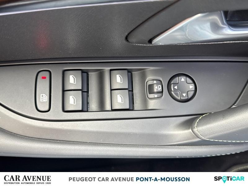 Occasion PEUGEOT 208 e-208 136ch GT 2022 Jaune 18290 € à Pont-à-Mousson