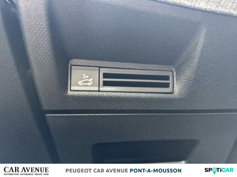 Occasion PEUGEOT 3008 1.2 Hybrid 136ch GT e-DCS6 2025 Bleu 33700 € à Pont-à-Mousson