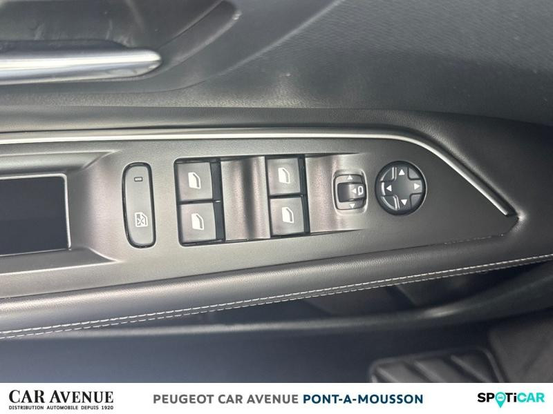 Occasion PEUGEOT 3008 1.2 PureTech 130ch Allure S&S EAT6 2018 Blanc Nacré (S) 12990 € à Pont-à-Mousson