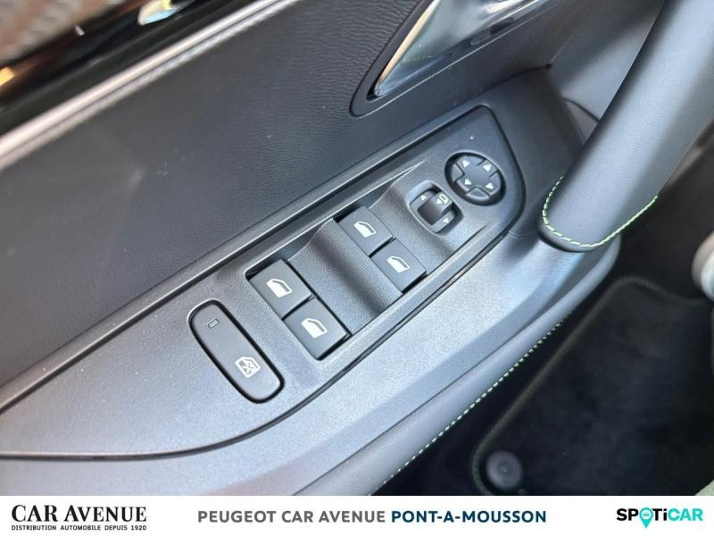 Occasion PEUGEOT 2008 1.2 Hybrid 145ch GT e-DCS6 2025 Blanc Okénite (M) 28750 € à Pont-à-Mousson