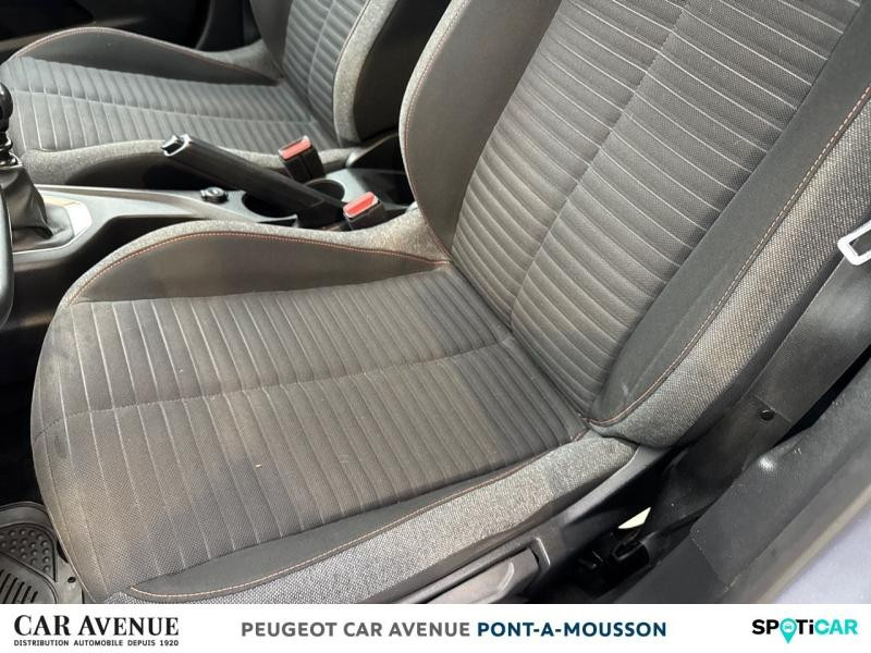 Occasion PEUGEOT 2008 1.2 PureTech 100ch S&S Active 5cv 2020 Gris Artense (M) 10490 € à Pont-à-Mousson