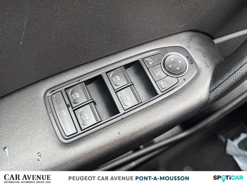 Occasion RENAULT Captur 1.3 TCe 140ch FAP Business - 21 2021 Gris Highland 14990 € à Pont-à-Mousson