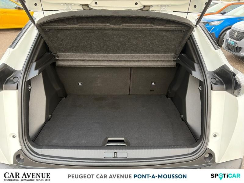 Used PEUGEOT 2008 1.2 PureTech 130ch S&S Allure Pack 2021 Blanc banquise (O) € 15390 in Pont-à-Mousson