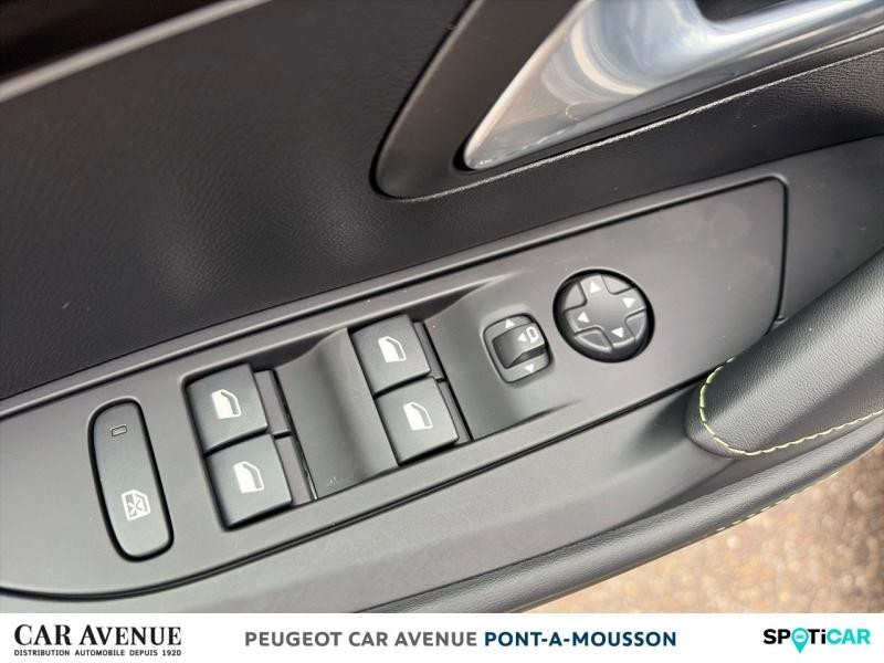 Occasion PEUGEOT 208 1.2 PureTech 130ch S&S GT EAT8 2022 Gris Platinium (M) 16400 € à Pont-à-Mousson