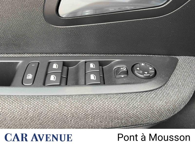 Used PEUGEOT 208 e-208 136ch Style 2023 Gris Artense (M) € 16485 in Pont-à-Mousson