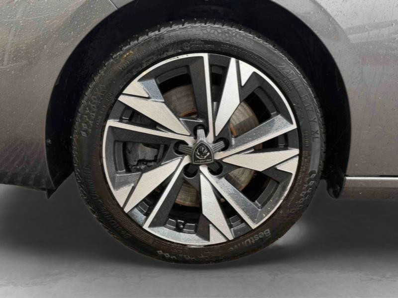 Occasion PEUGEOT 308 SW PHEV 180ch Active Pack e-EAT8 2022 Gris Platinium (M) 23700 € à Pont-à-Mousson