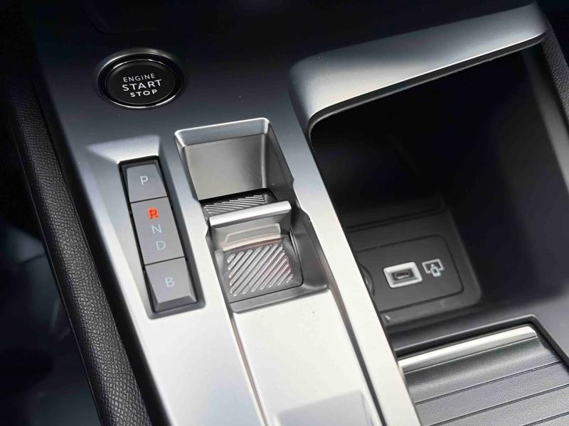 Occasion PEUGEOT 308 SW PHEV 180ch Active Pack e-EAT8 2022 Gris Platinium (M) 23700 € à Pont-à-Mousson
