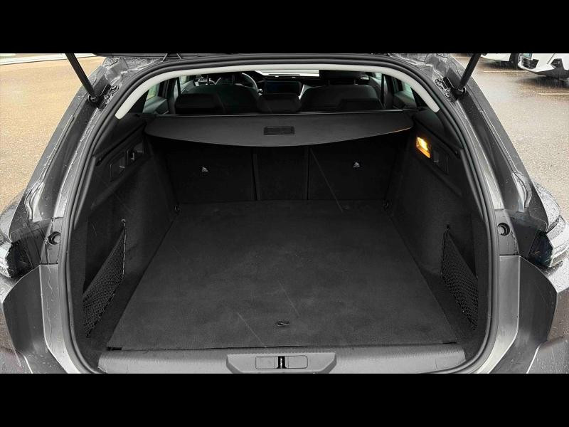 Occasion PEUGEOT 308 SW PHEV 180ch Active Pack e-EAT8 2022 Gris Platinium (M) 23700 € à Pont-à-Mousson