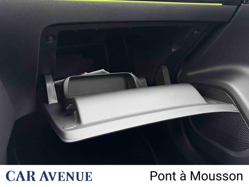 Used PEUGEOT 2008 1.2 PureTech 130ch S&S GT 2021 Blanc Nacré (N) € 17500 in Pont-à-Mousson