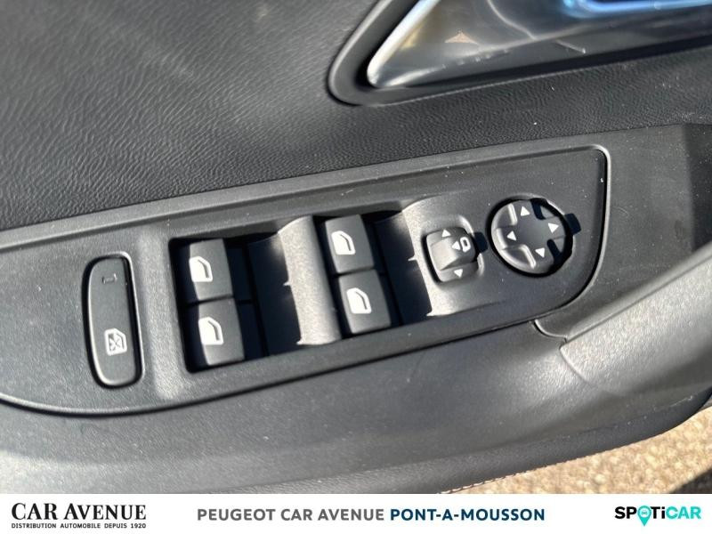Used PEUGEOT 2008 1.2 100ch S&S Allure 2025 Noir Perla Nera (M) € 25490 in Pont-à-Mousson