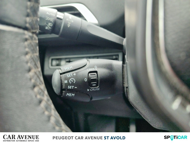 Used PEUGEOT 3008 1.2 PureTech 130ch Allure S&S 2018 Blanc Nacré (S) € 14600 in Longeville-lès-Saint-Avold