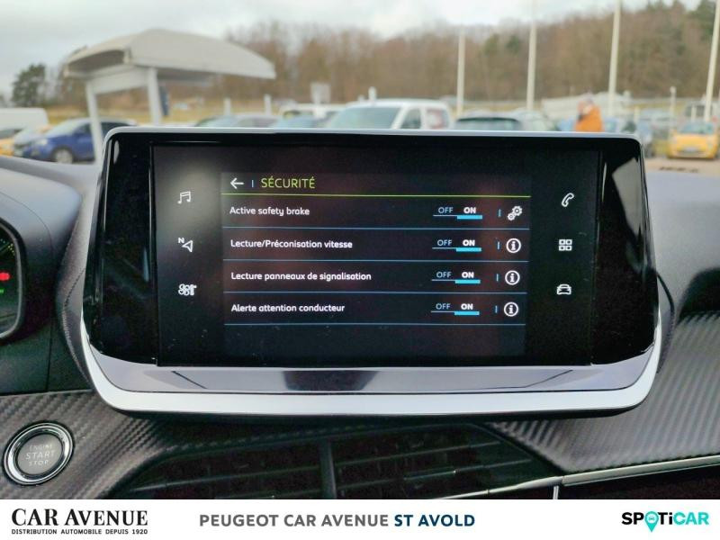 Occasion PEUGEOT 208 e-208 136ch Active 2020 Jaune 14994 € à Longeville-lès-Saint-Avold