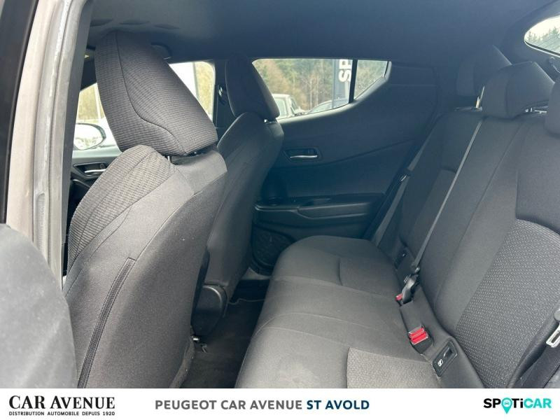 Used TOYOTA C-HR 122h Collection 2WD E-CVT RC18 2019 Gris Atlas € 19894 in Longeville-lès-Saint-Avold