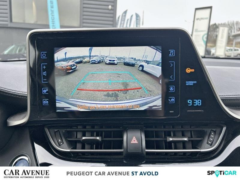Used TOYOTA C-HR 122h Collection 2WD E-CVT RC18 2019 Gris Atlas € 19894 in Longeville-lès-Saint-Avold