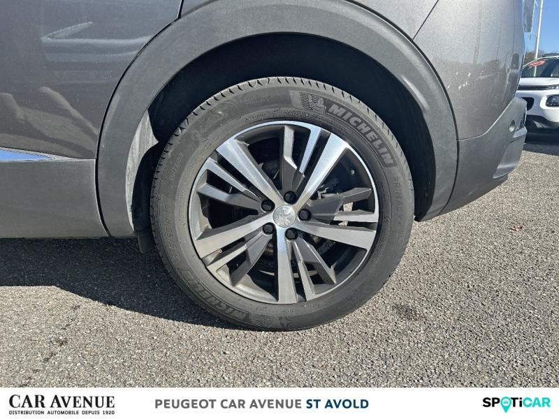 Used PEUGEOT 3008 1.2 PureTech 130ch S&S Allure Pack 2023 Gris platinium p. m. € 22794 in Longeville-lès-Saint-Avold