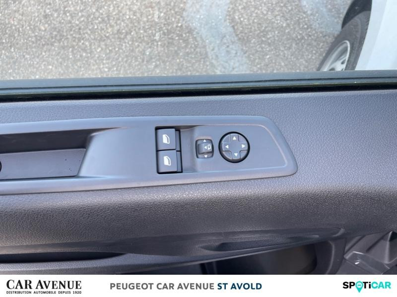 Occasion PEUGEOT Expert Fg M 100 kW Batterie 75 kWh 2024 Blanc Icy 34900 € à Longeville-lès-Saint-Avold