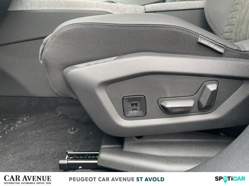Occasion PEUGEOT 3008 1.2 Hybrid 136ch GT e-DCS6 2025 Bleu Ingaro (M) 41347 € à Longeville-lès-Saint-Avold