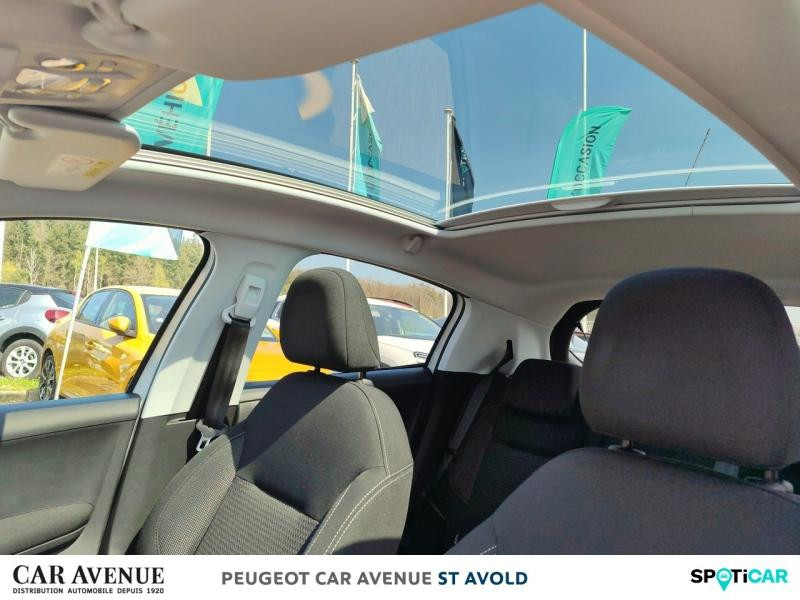 Used PEUGEOT 208 1.2 PureTech 82ch Tech Edition 5p 2018 Blanc Banquise € 9495 in Longeville-lès-Saint-Avold