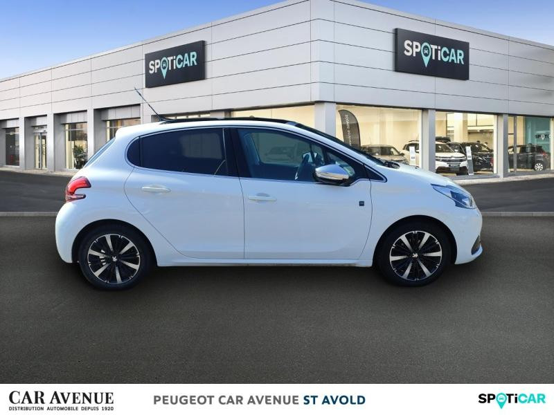 Used PEUGEOT 208 1.2 PureTech 82ch Tech Edition 5p 2018 Blanc Banquise € 9495 in Longeville-lès-Saint-Avold