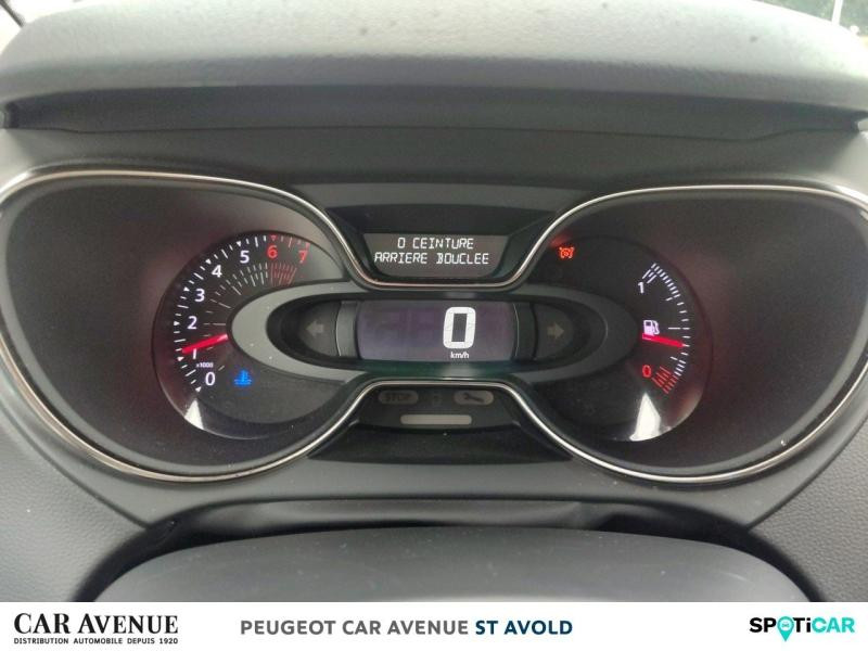 Used RENAULT Captur 1.2 TCe 120ch energy Intens 2017 Rouge Flamme/Noir Etoilé € 11290 in Longeville-lès-Saint-Avold