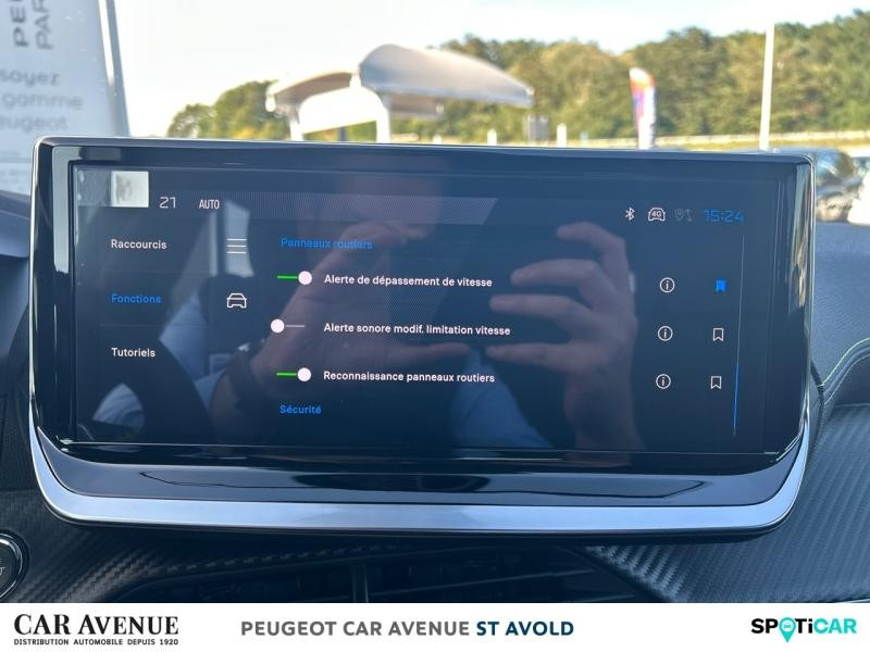 Used PEUGEOT 2008 1.2 Hybrid 145ch GT e-DCS6 2025 Noir Perla Nera (M) € 31490 in Longeville-lès-Saint-Avold