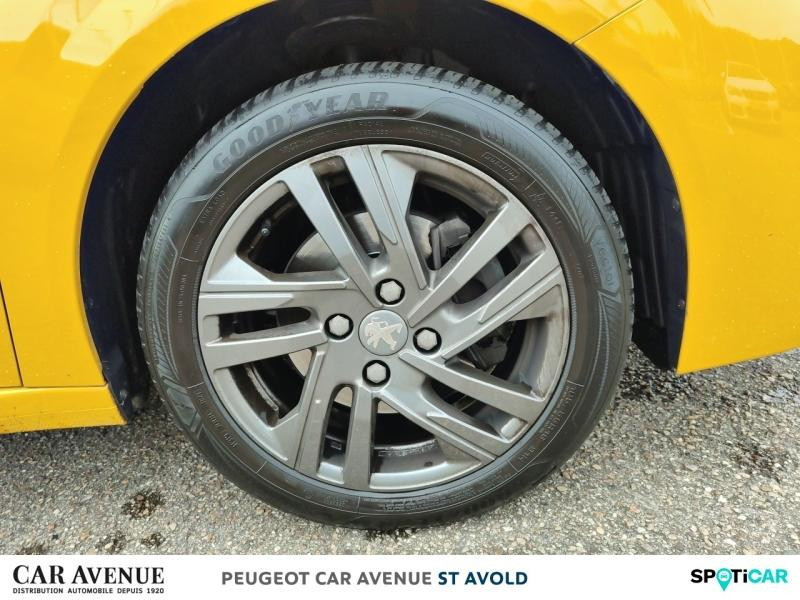 Used PEUGEOT 208 1.2 PureTech 100ch S&S Style EAT8 2021 Jaune € 15490 in Longeville-lès-Saint-Avold